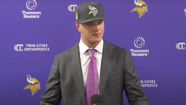 El fracaso de la gestión de Vikings con J.J. McCarthy
